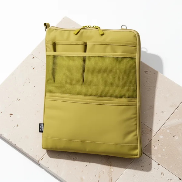 LIHIT LAB Laptop Sleeve, 13.4-Inch, Green