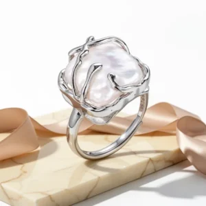 HETICA Irregular Baroque Ring for Women