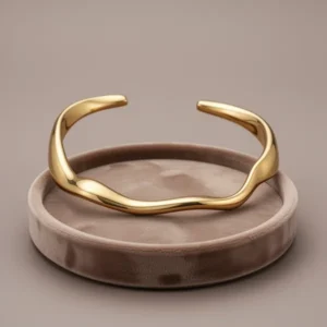 WOWORAMA Teardrop Cuff
