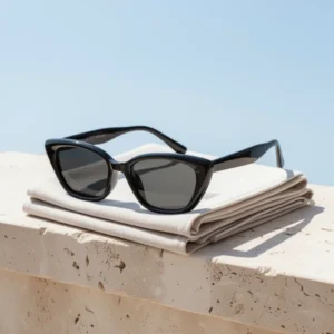 WOWSUN Small Cat Eye Sunglasses