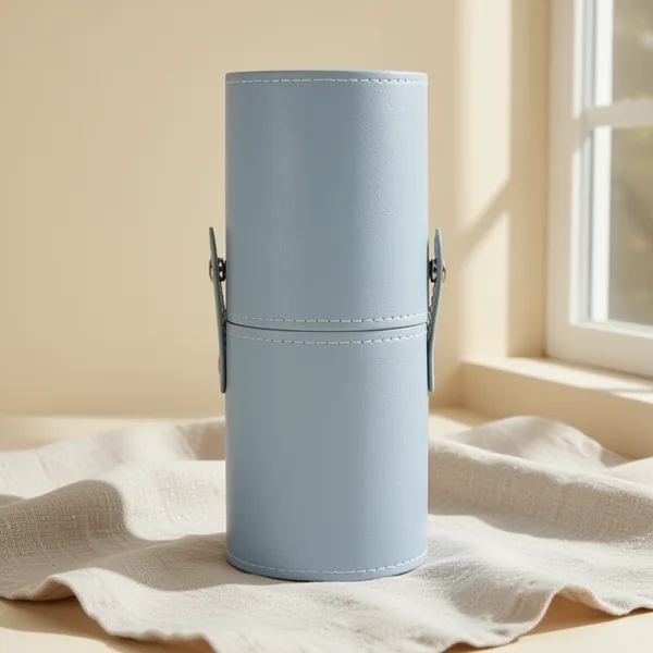 Portable Makeup Brush Case PU Leather Makeup Brush Holder with Button, Light Blue