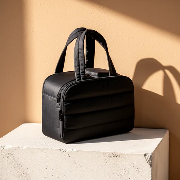 LIGHT FLIGHT Travel Toiletry Bag, Black